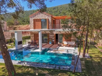 Home in Torba
